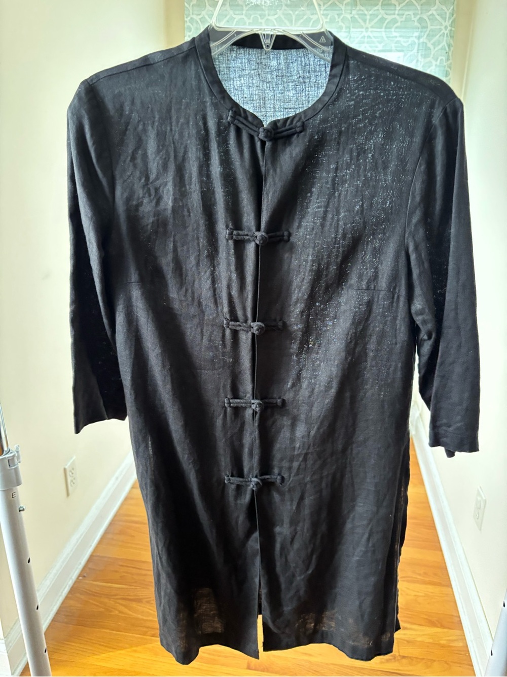 Source Unknown Black Women's Mandarin Collar Blouse with Frog Closures